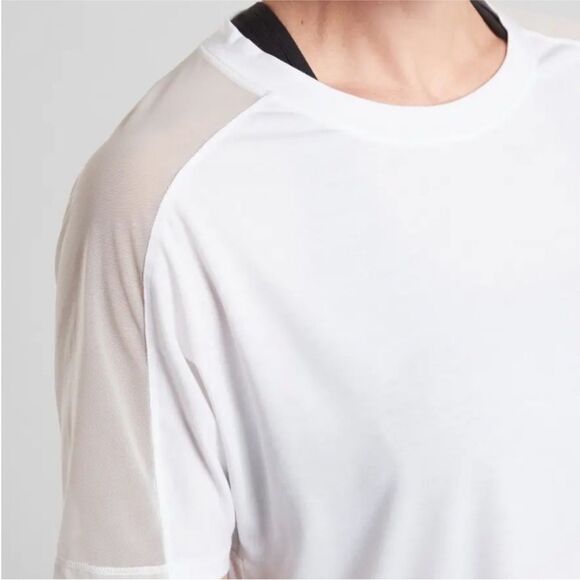 ATHLETA | Wanderlust Oversized White Short Sleeve Top Mesh Detail Women’s Size S - Picture 3 of 10